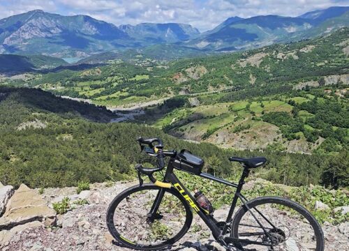 Panoramic Escape: Tirana to Murizi Tunnel